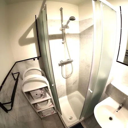 Skyview Apartment