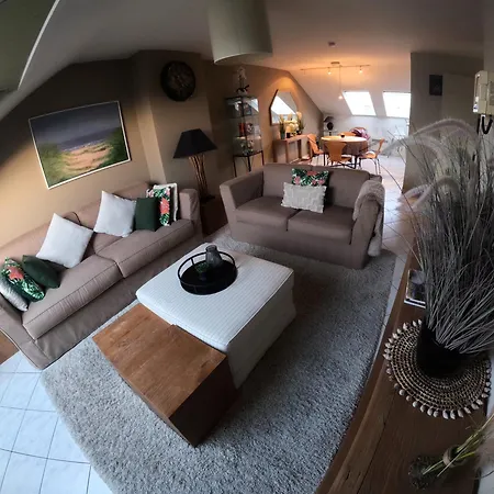 Skyview Apartment *
